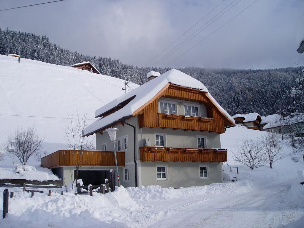 Ferienhaus Leeb Patergassen エクステリア 写真
